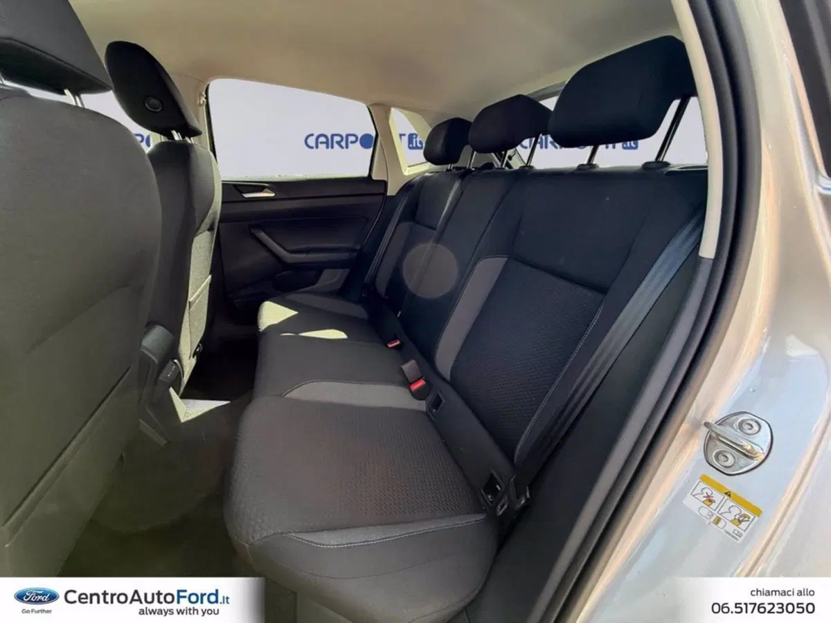 Volkswagen Polo nuova a Roma (13)