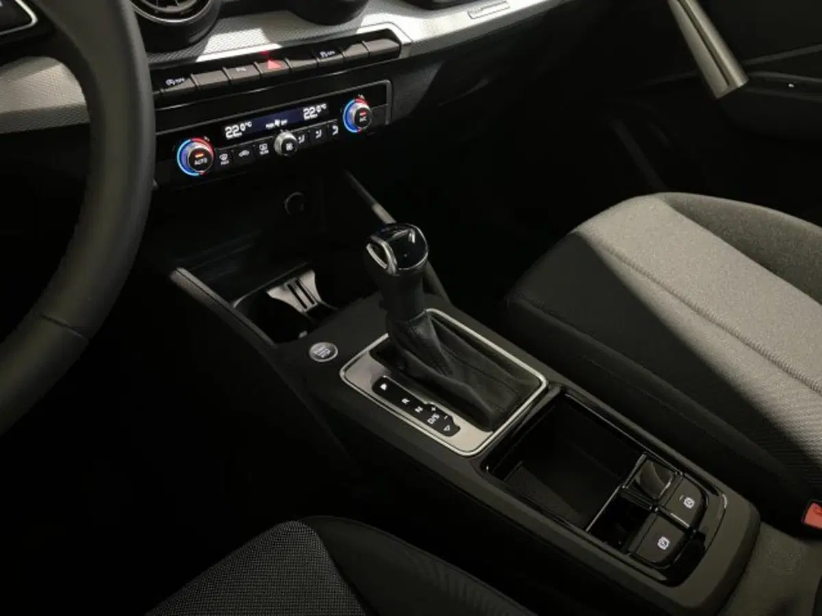 Audi Q2 nuova a Treviso (9)