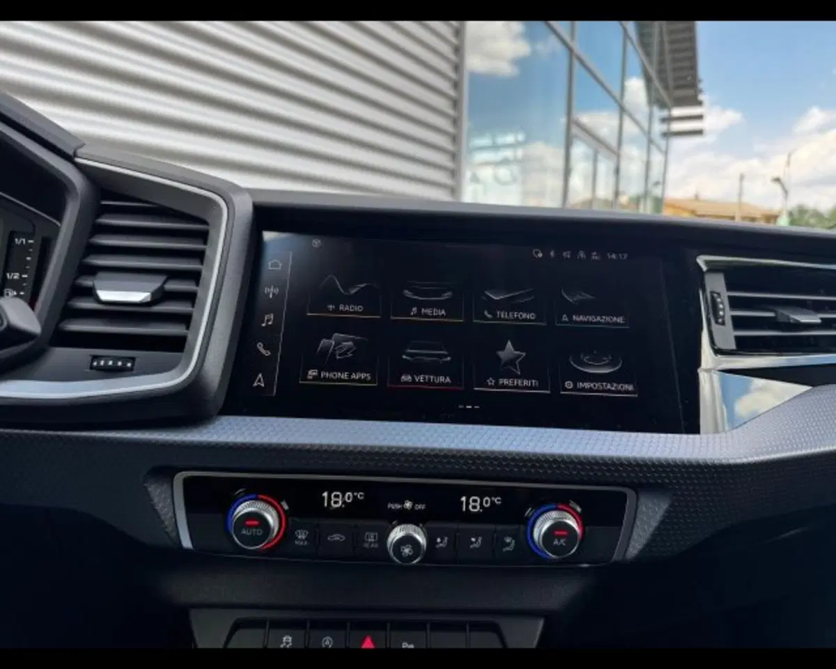 Audi A1 Sportback nuova a Treviso (6)
