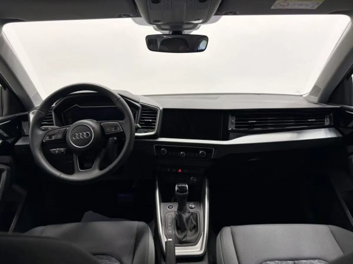 Audi A1 Sportback nuova a Treviso (4)