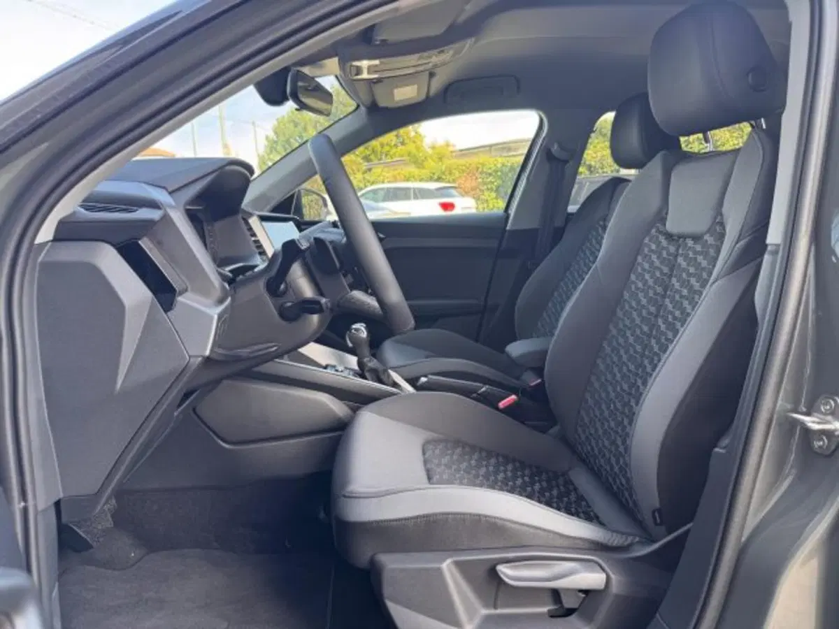 Audi A1 allstreet nuova a Treviso (10)