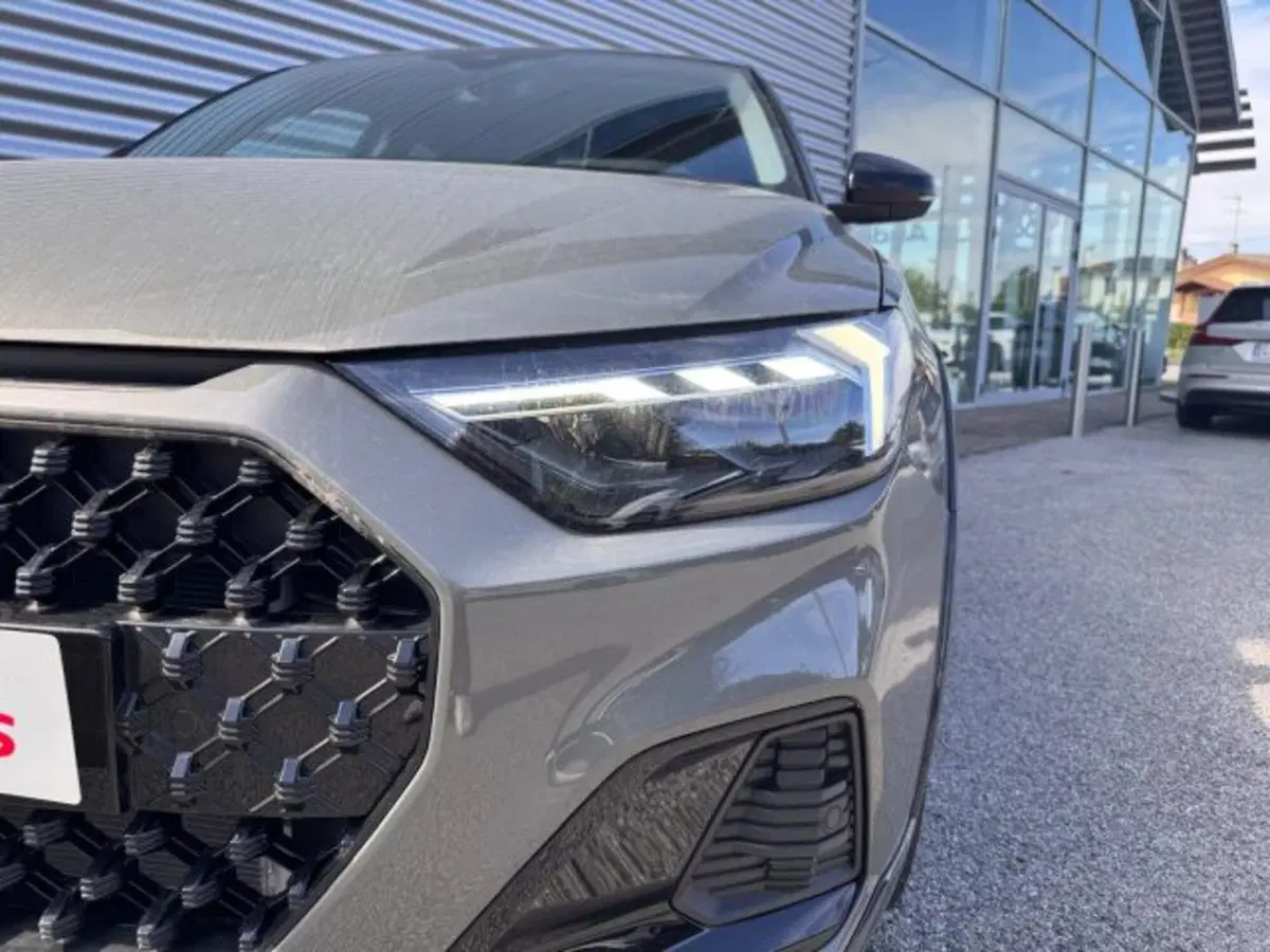 Audi A1 allstreet nuova a Treviso (11)