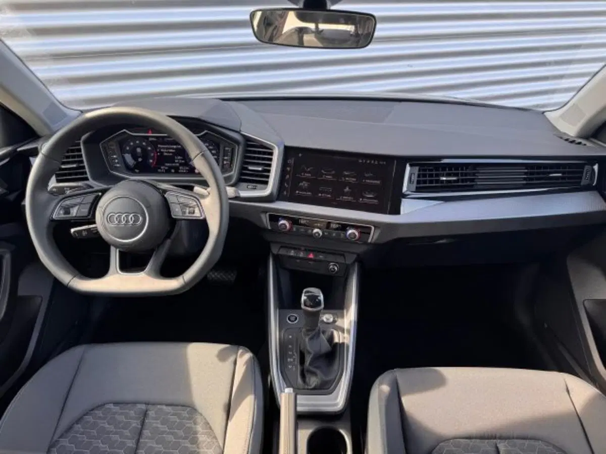 Audi A1 allstreet nuova a Treviso (4)