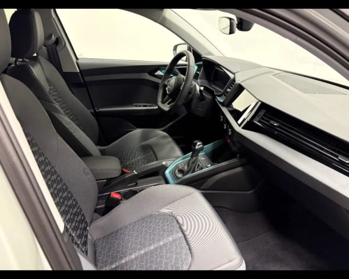 Audi A1 allstreet nuova a Treviso (3)