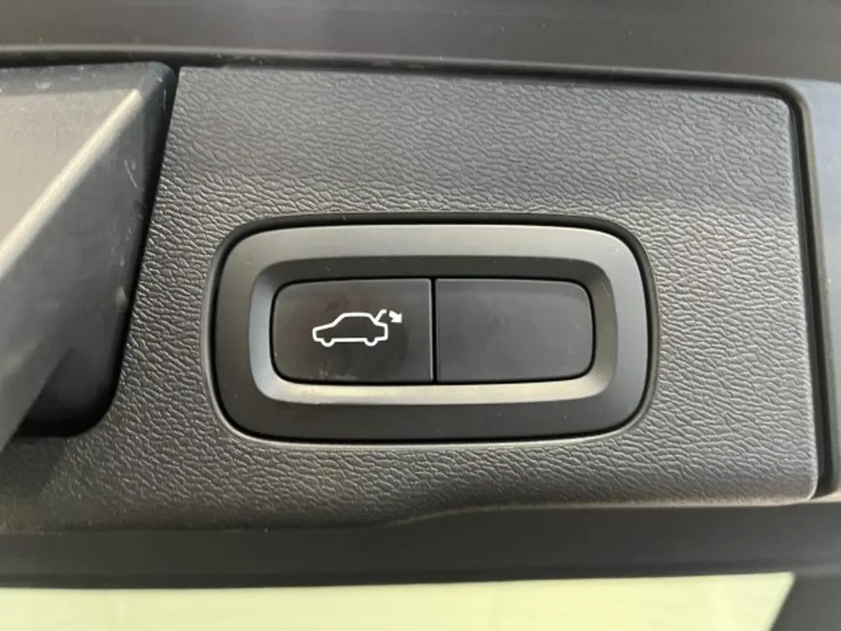 Volvo XC60 usata a Treviso (15)