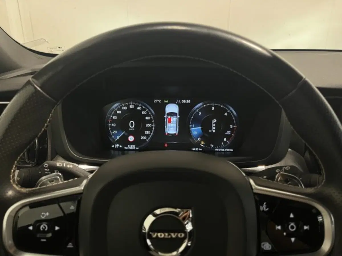 Volvo XC60 usata a Treviso (6)