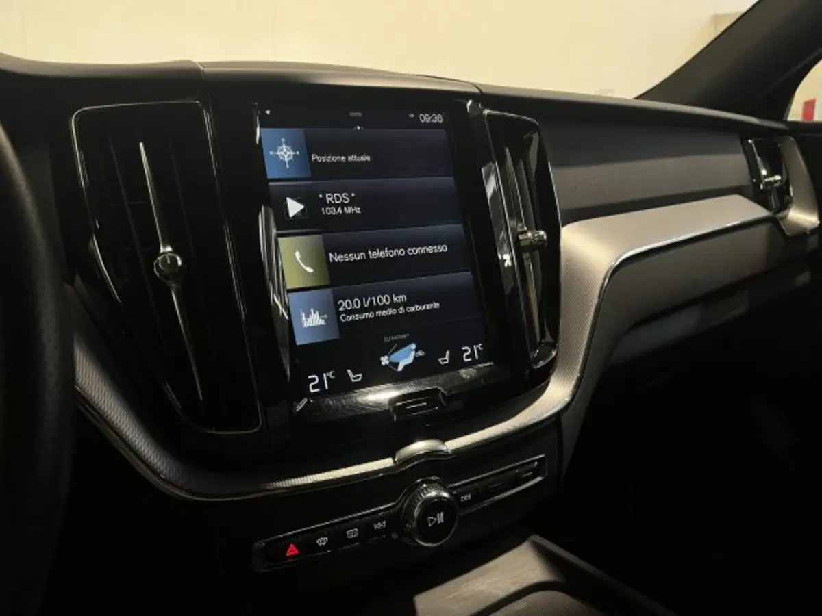 Volvo XC60 usata a Treviso (9)