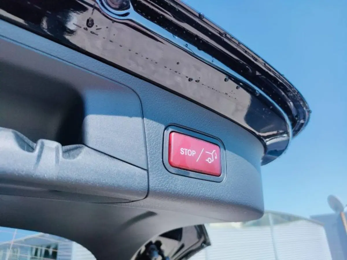 Mercedes-Benz GLA SUV nuova a Teramo (11)