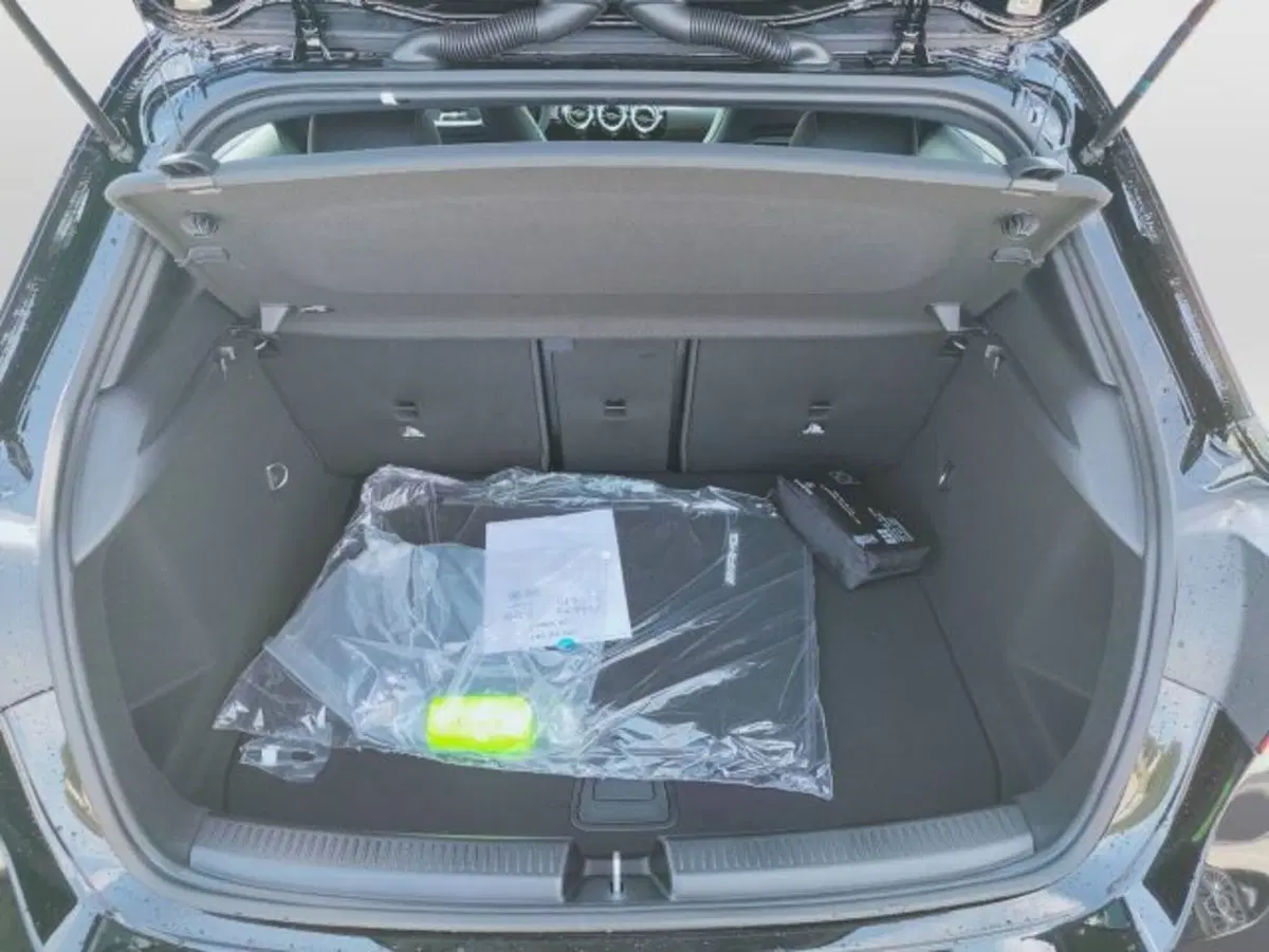 Mercedes-Benz Classe A nuova a Teramo (7)