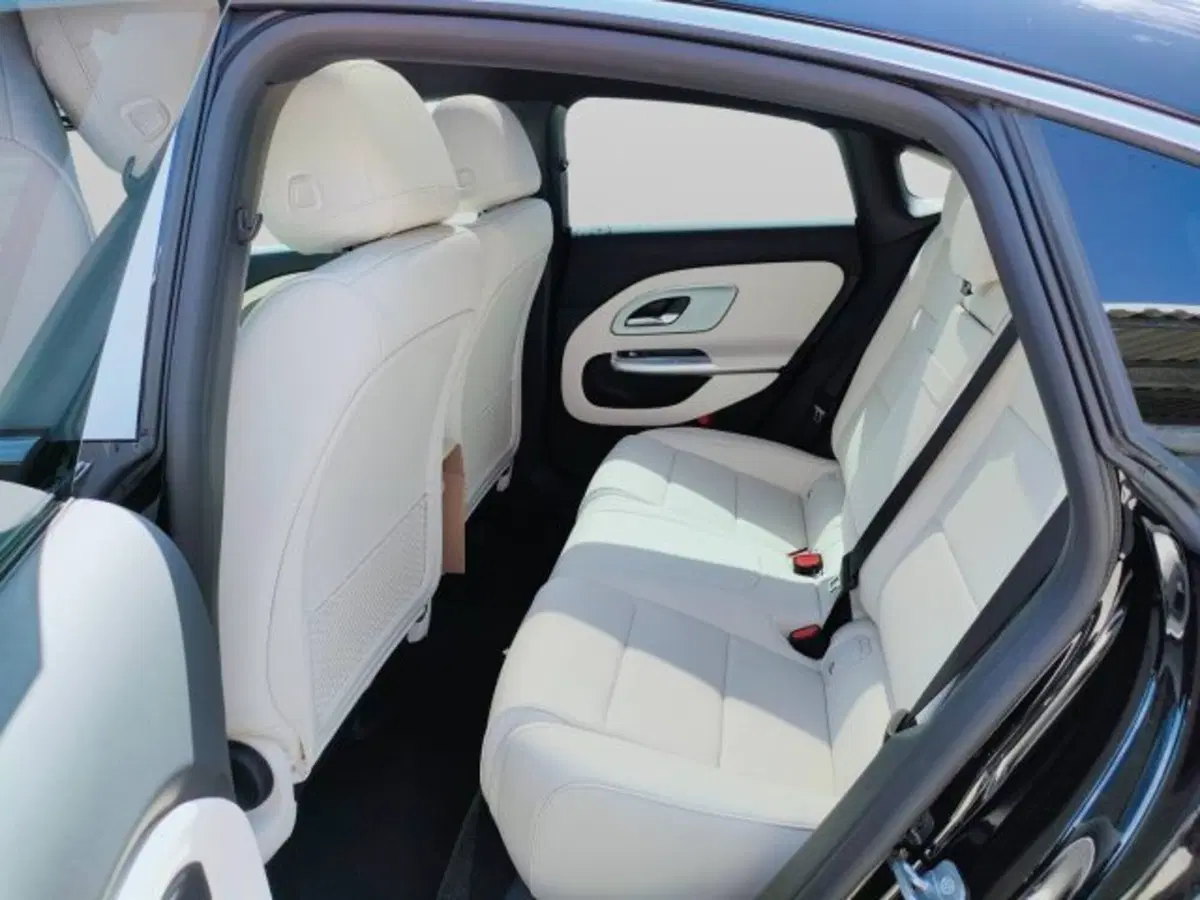 Mercedes-Benz CLA nuova a Teramo (11)