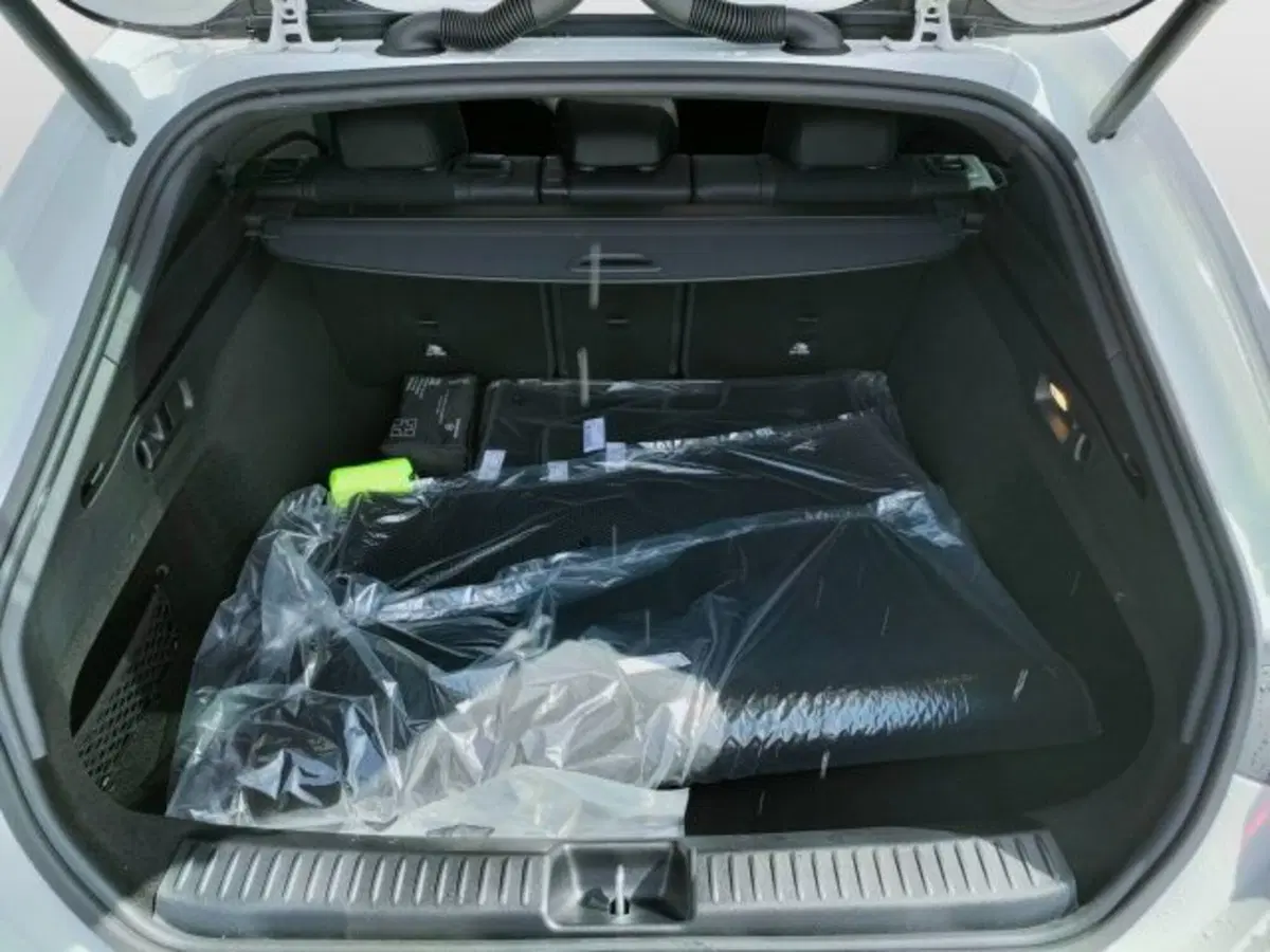 Mercedes-Benz CLA Shooting Brake nuova a Teramo (5)