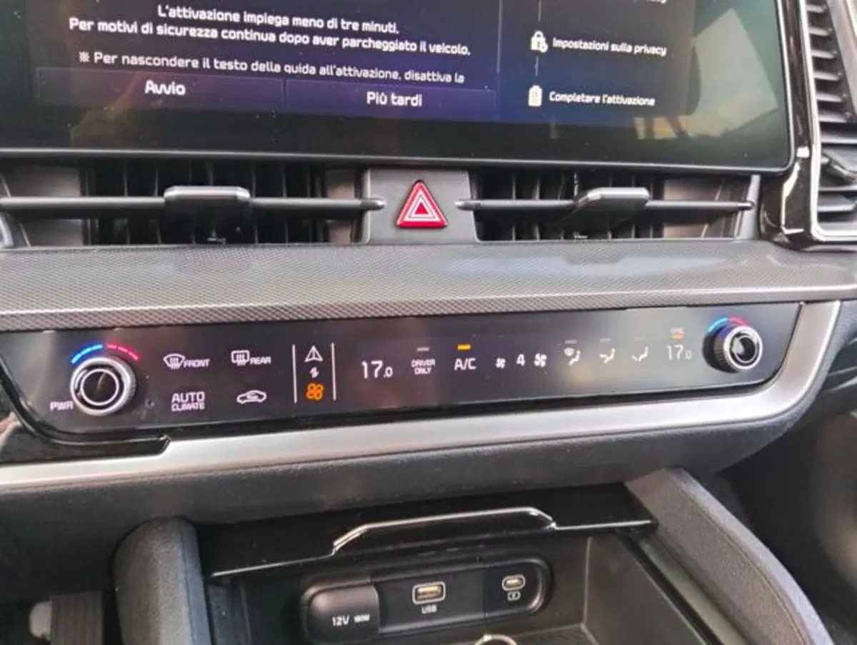 Kia Sportage usata a Como (17)