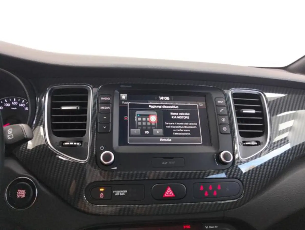 Kia Carens usata a Como (14)