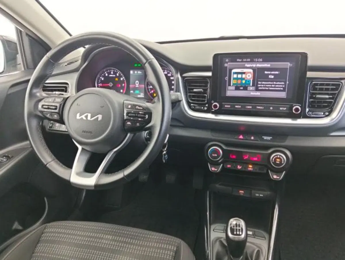 Kia Stonic usata a Como (10)