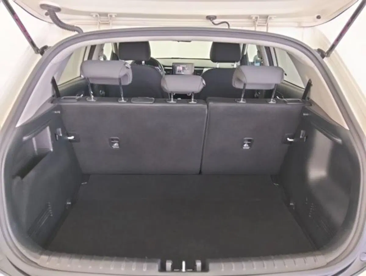 Kia Stonic usata a Como (16)