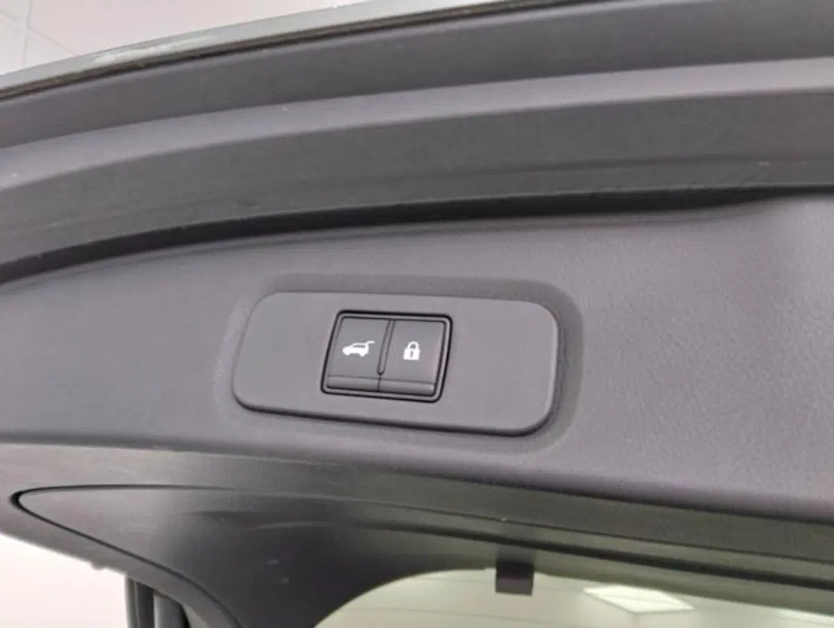 Nissan Qashqai usata a Como (20)