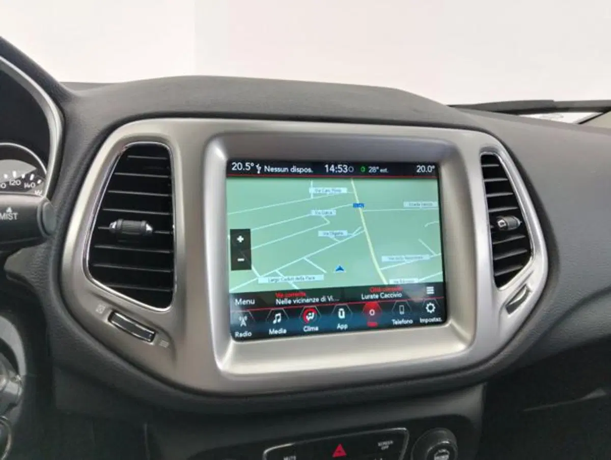 Jeep Compass usata a Como (13)