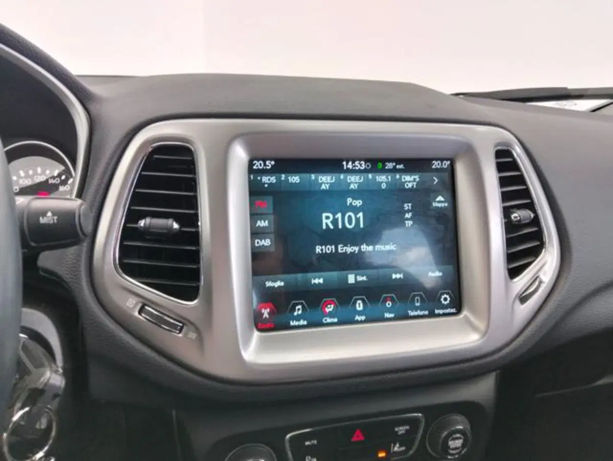 Jeep Compass usata a Como (14)