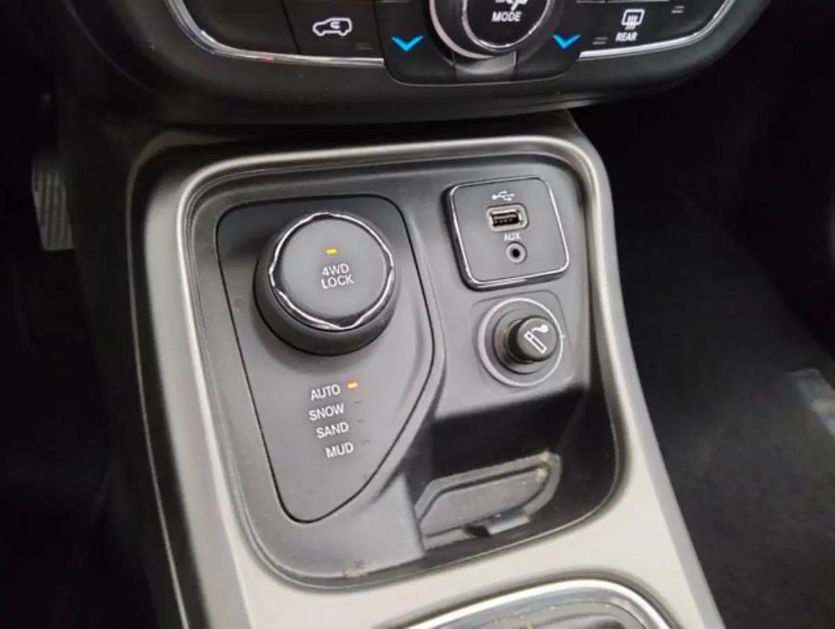 Jeep Compass usata a Como (20)