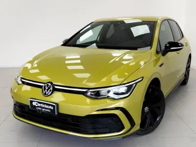 Volkswagen Golf 1.5 eTSI 130 CV EVO ACT DSG R-Line del 2021 usata a Lurate Caccivio