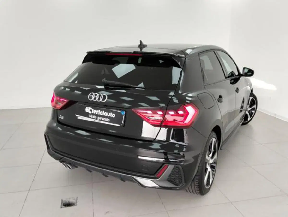 Audi A1 Sportback usata a Como (2)