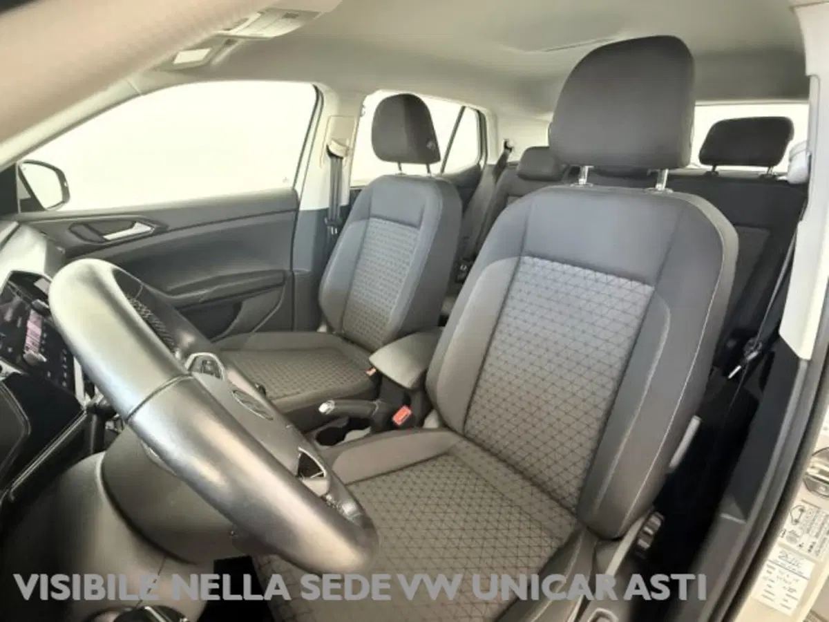 Volkswagen T-Cross usata a Cuneo (12)