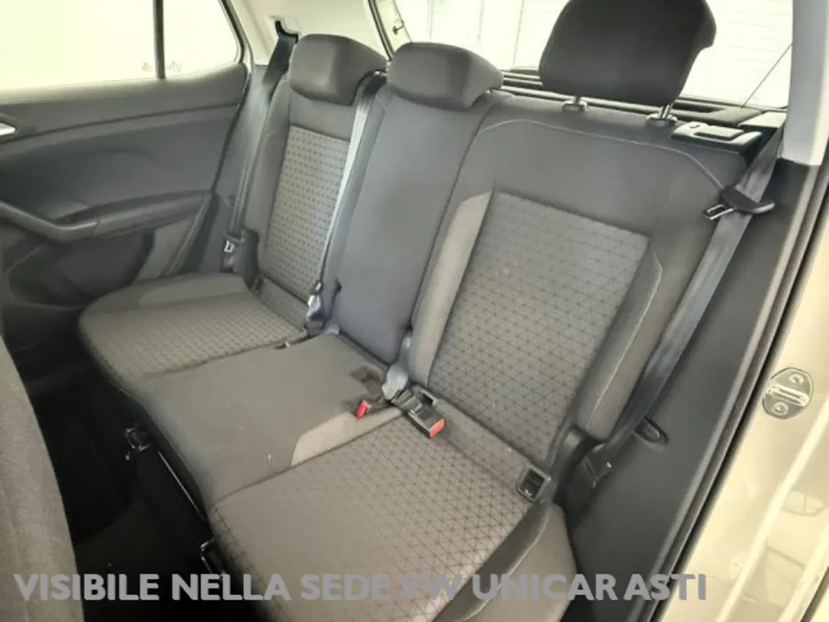 Volkswagen T-Cross usata a Cuneo (13)