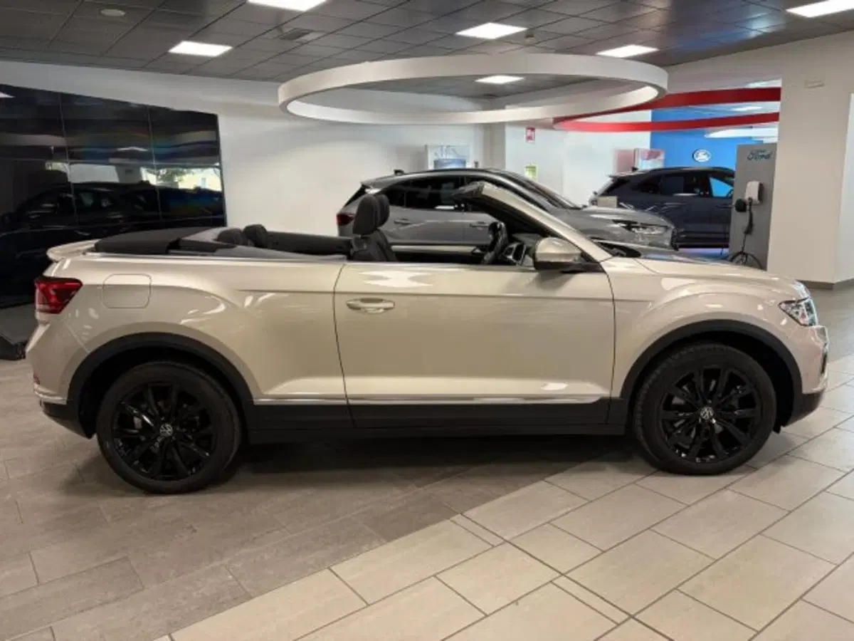 Volkswagen T-Roc Cabrio usata a Cuneo (6)