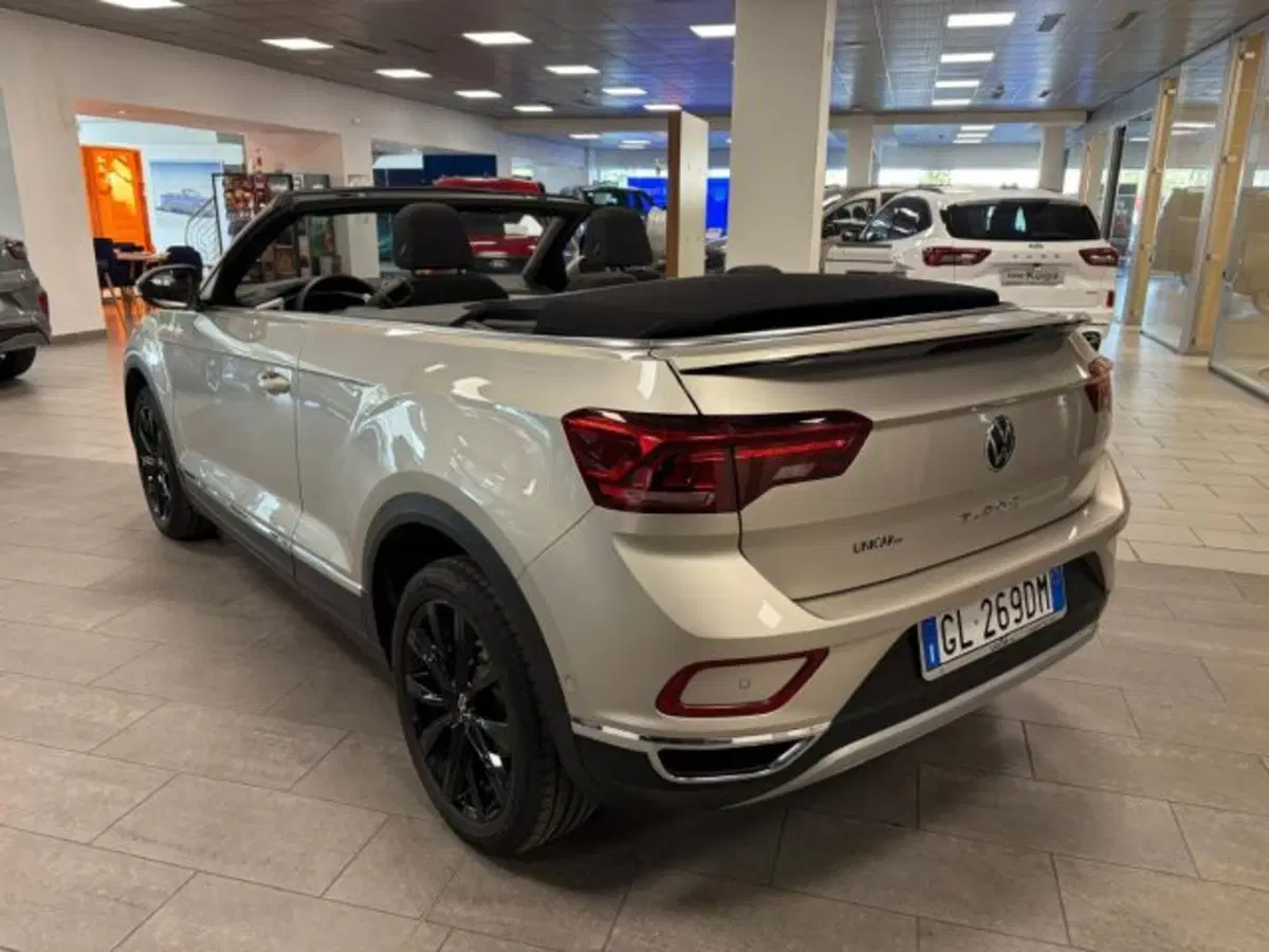 Volkswagen T-Roc Cabrio usata a Cuneo (7)