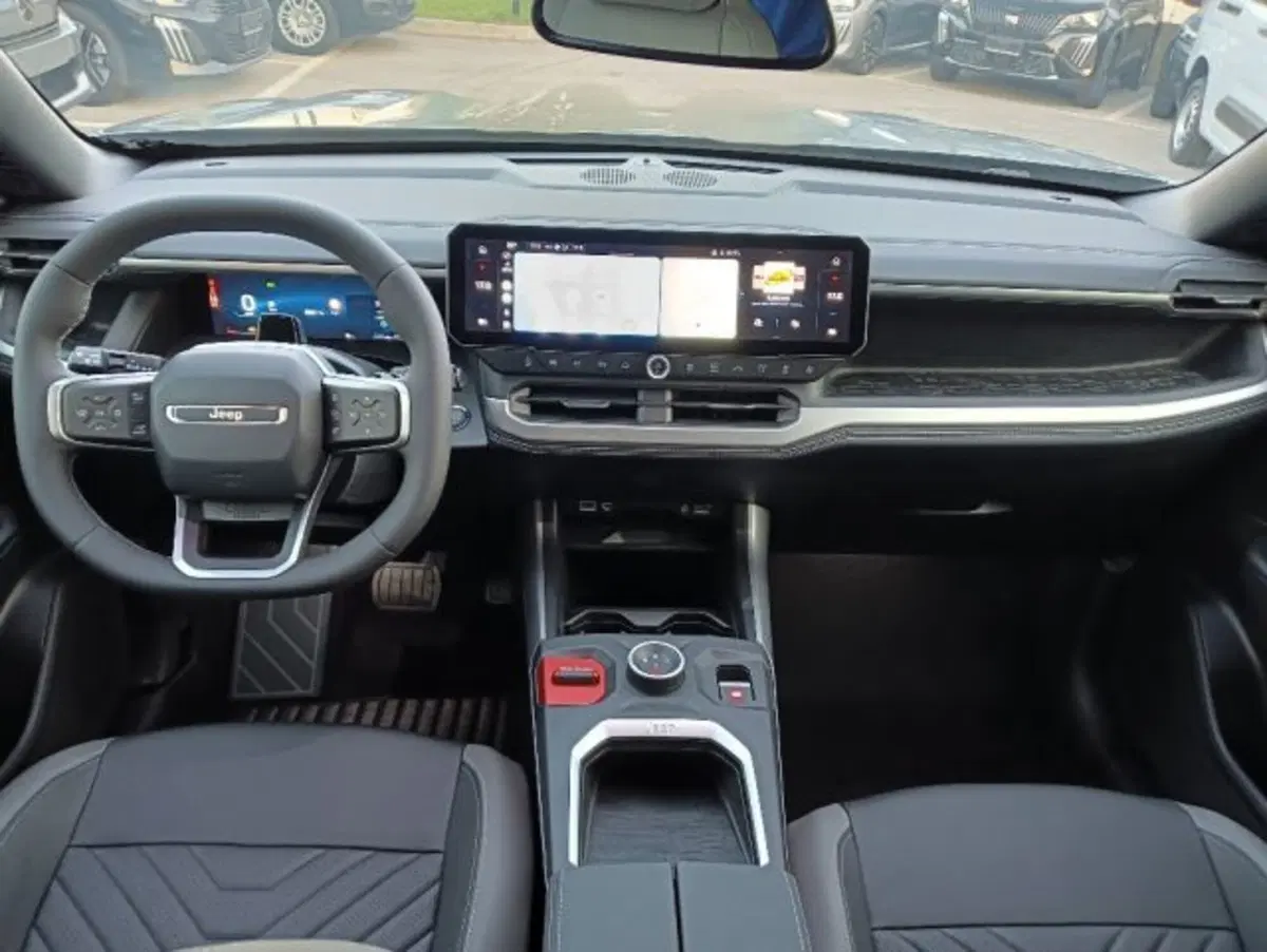 Jeep Compass nuova a Brescia (12)