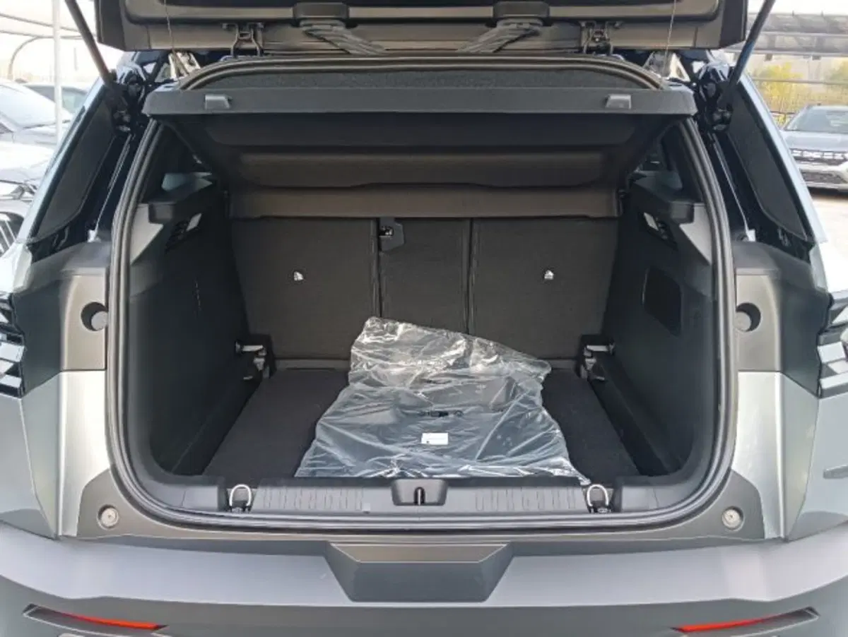 Jeep Compass nuova a Brescia (20)