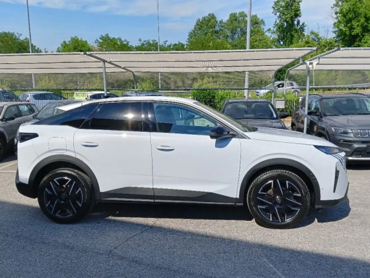 Peugeot 3008 nuova a Brescia (4)