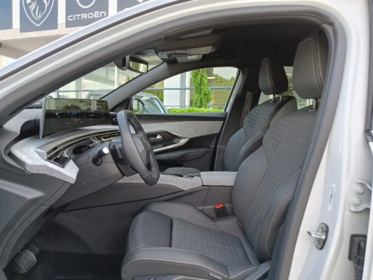 Peugeot 3008 nuova a Brescia (9)