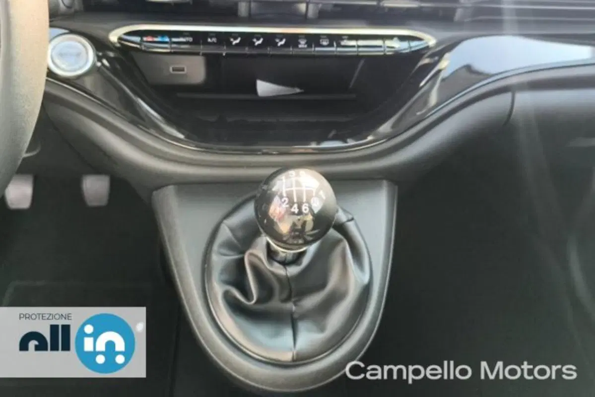 Fiat 500 nuova a Venezia (9)
