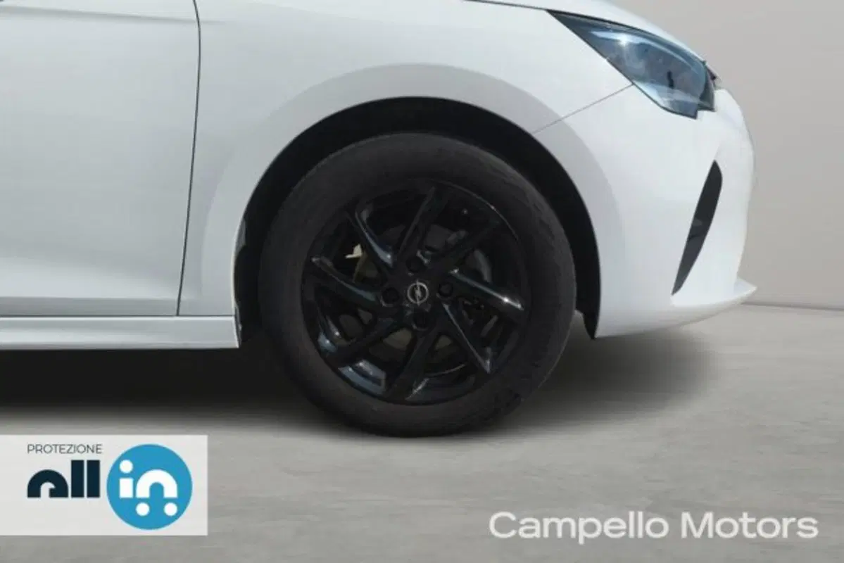 Opel Corsa usata a Venezia (16)