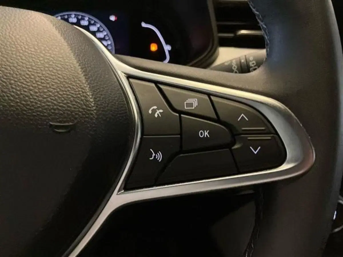 Renault Clio usata a Como (18)