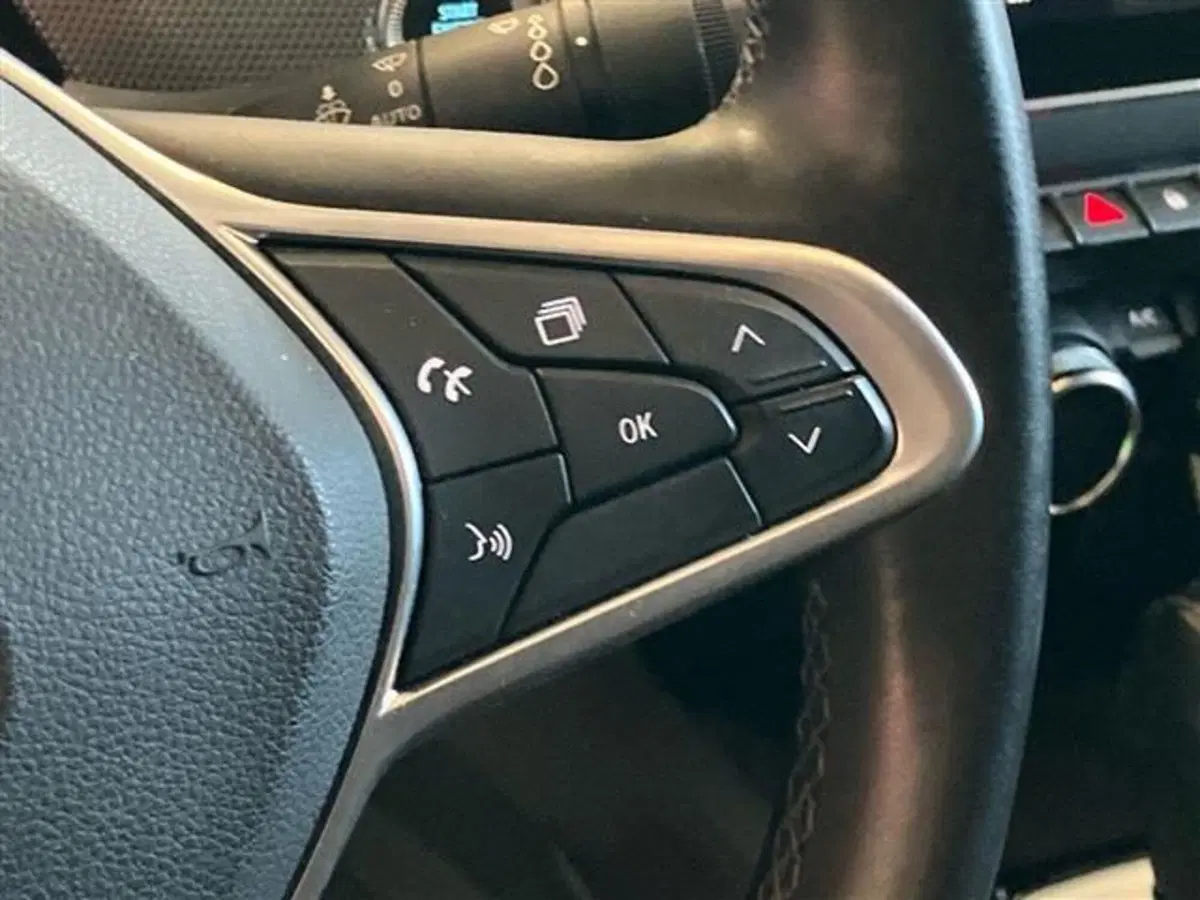 Renault Arkana usata a Como (18)