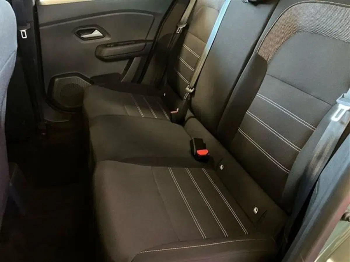 Dacia Sandero usata a Como (12)