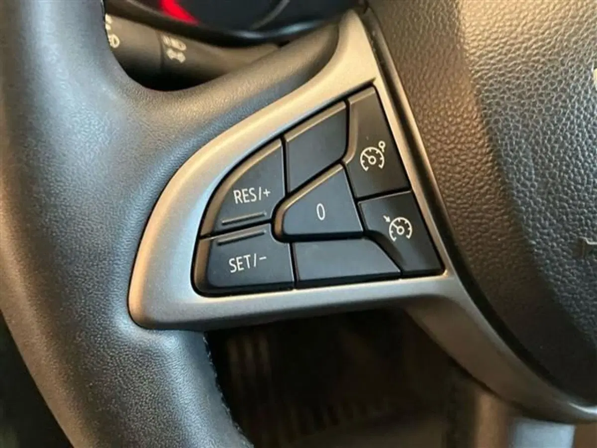 Dacia Sandero usata a Como (17)
