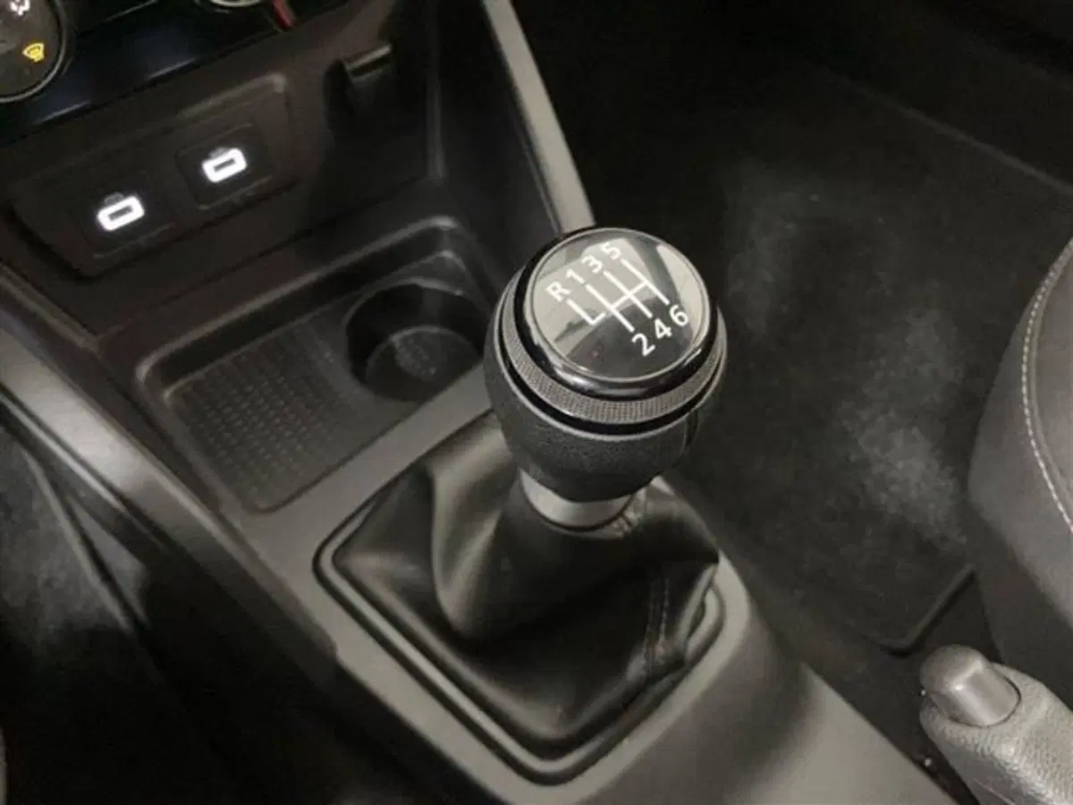 Dacia Duster usata a Como (14)
