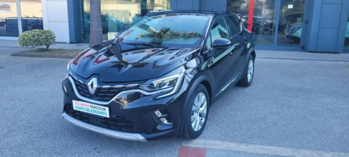 Renault Captur usata a Napoli (2)
