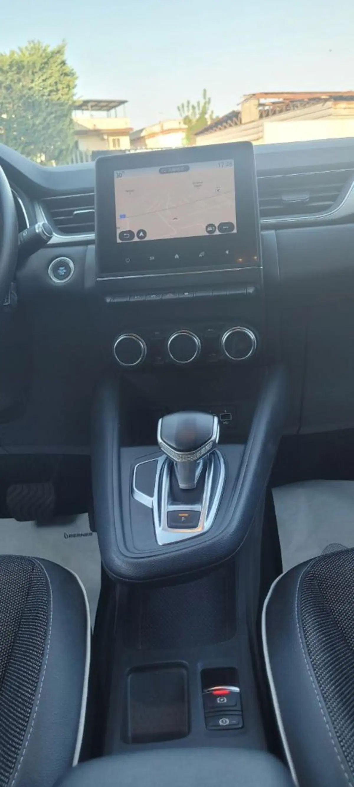 Renault Captur usata a Napoli (9)