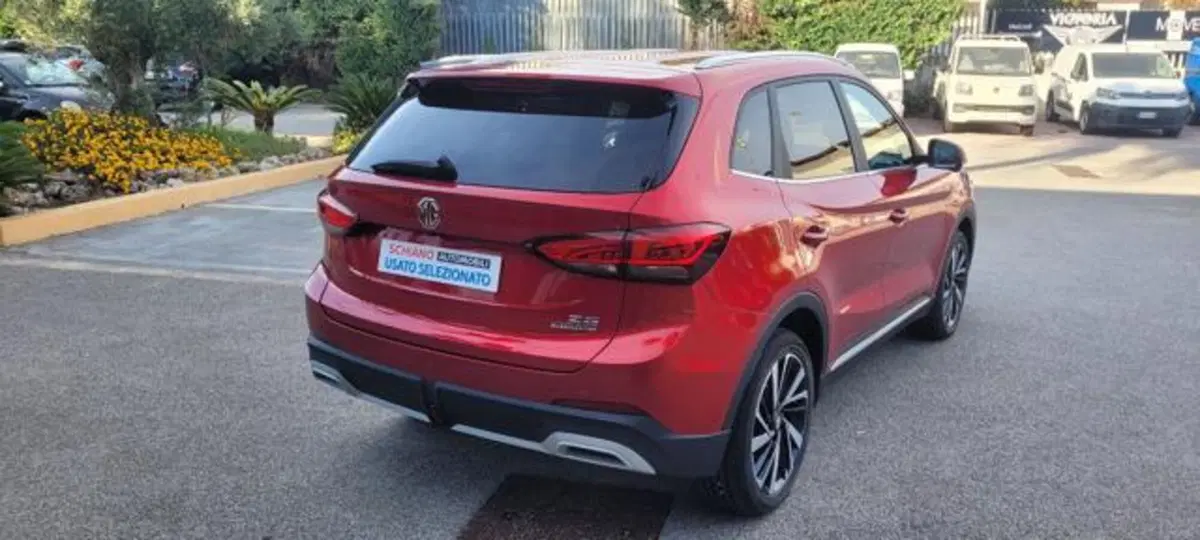 Mg ZS nuova a Napoli (3)