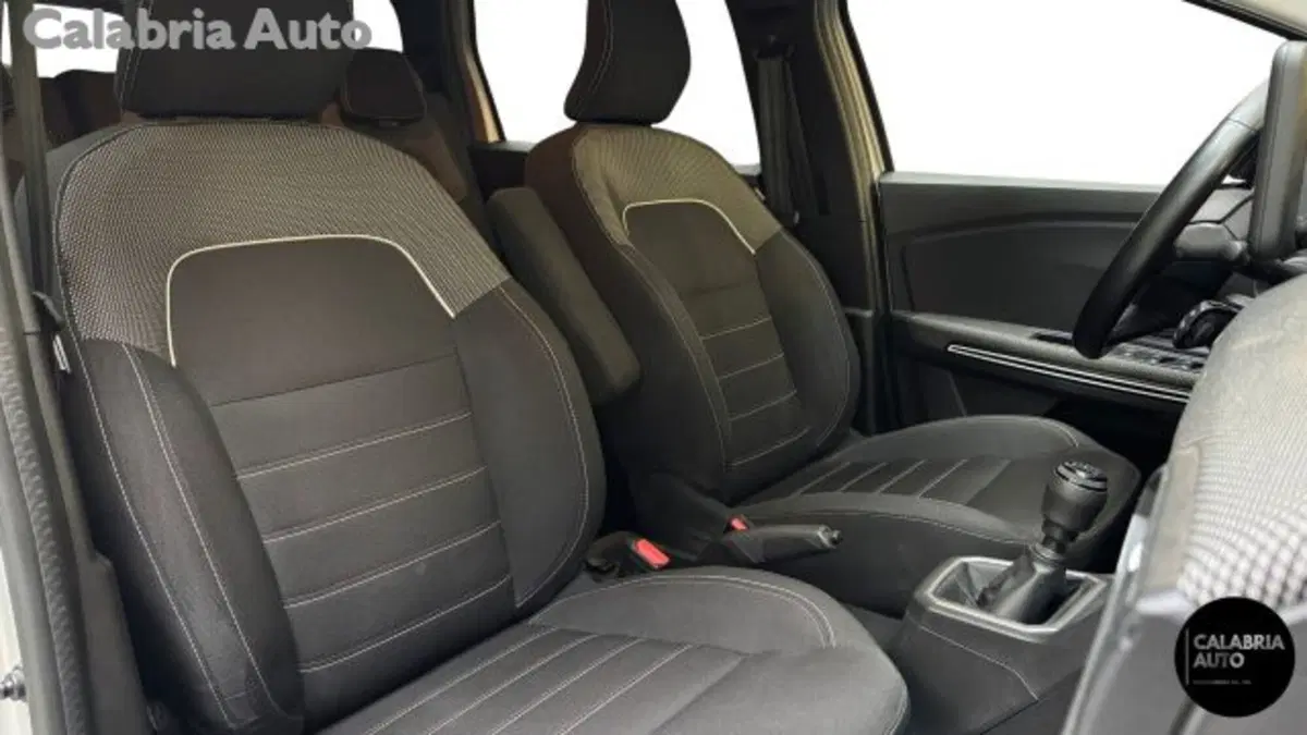 Dacia Jogger usata a Reggio Calabria (11)