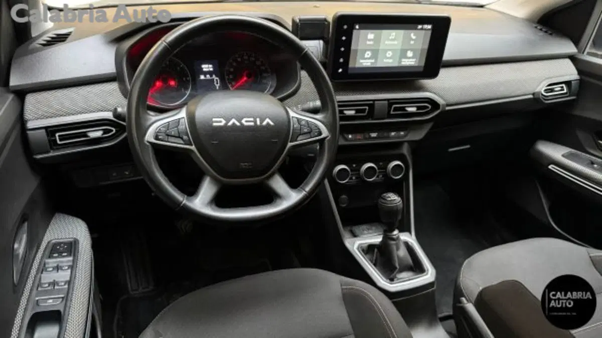 Dacia Jogger usata a Reggio Calabria (7)