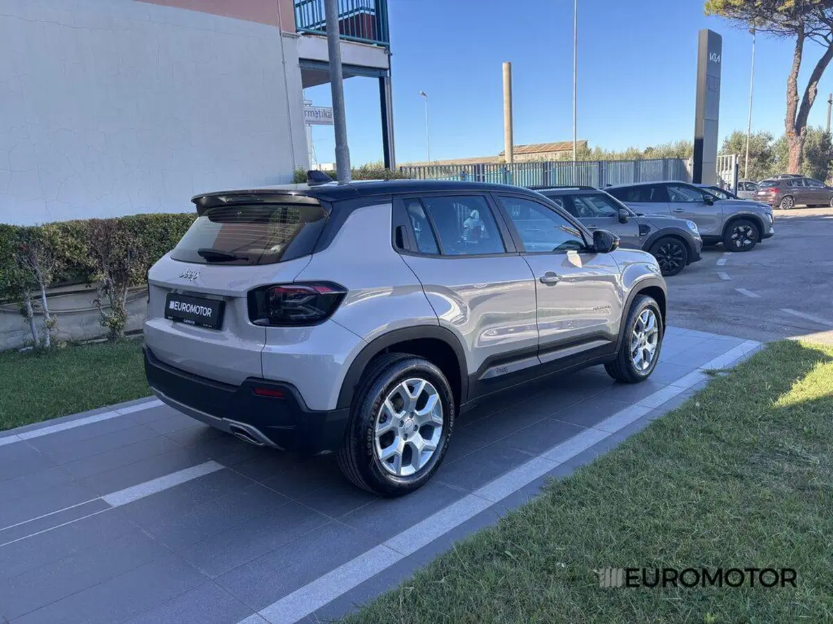 Jeep Avenger usata a Bari (5)