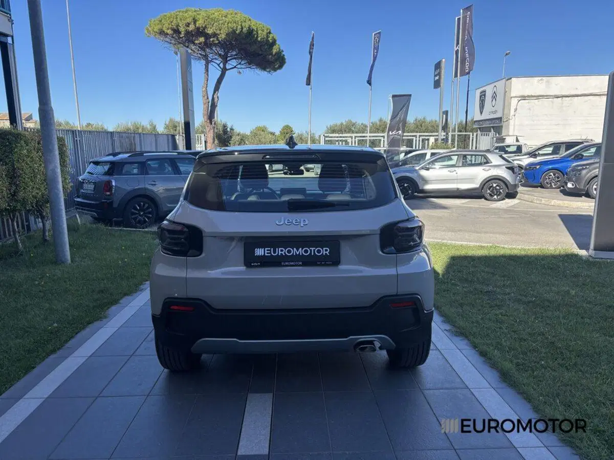 Jeep Avenger usata a Bari (6)