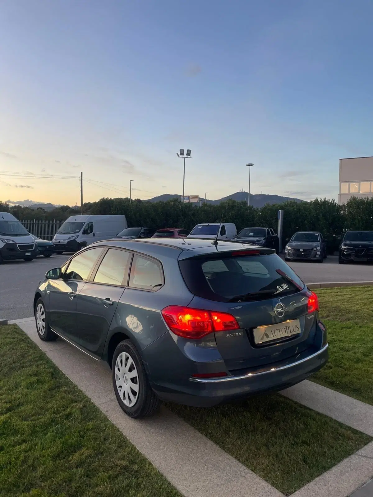 Opel Astra Station Wagon usata a Sassari (13)