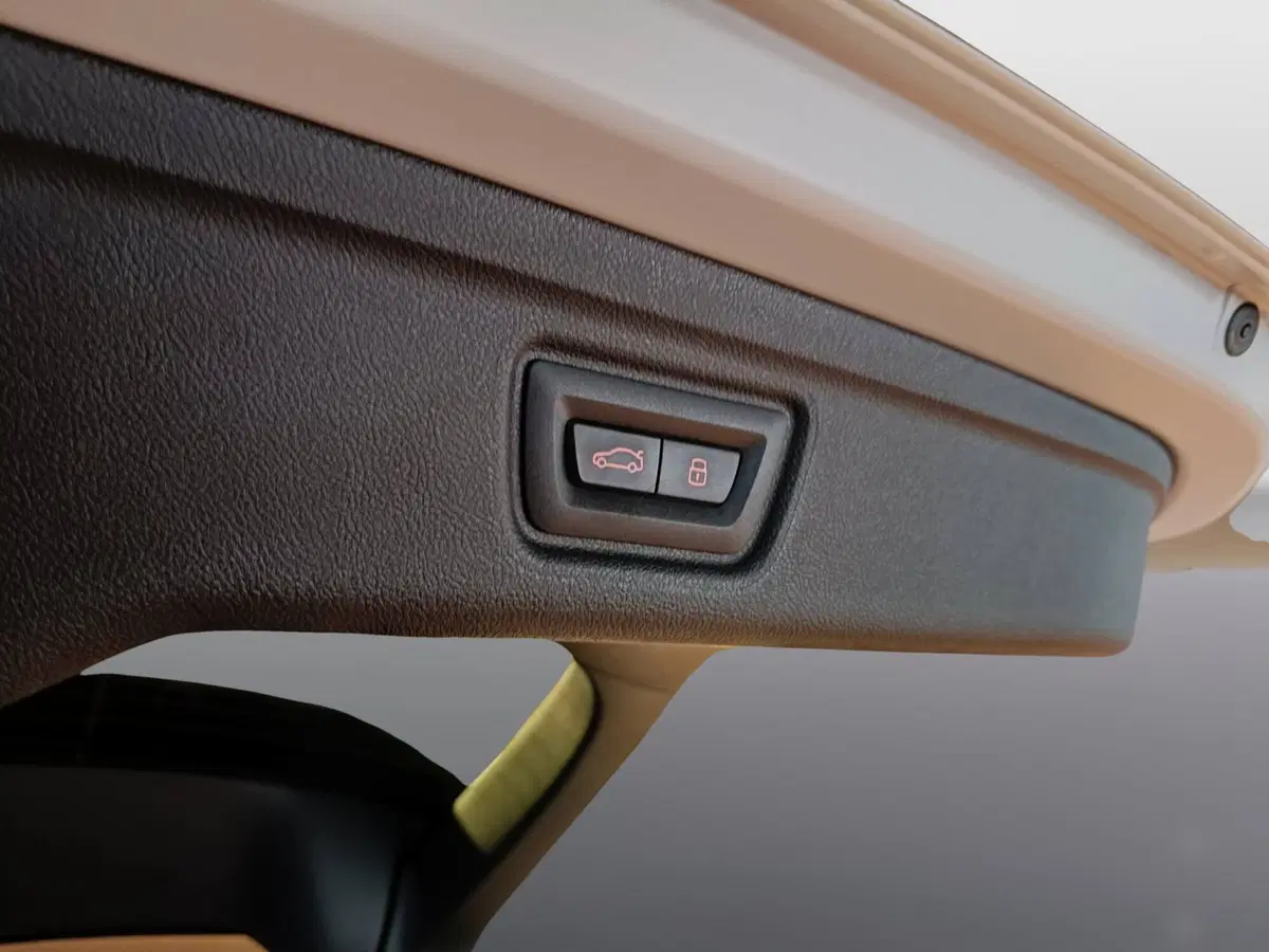 BMW Serie 3 Touring nuova a Ascoli Piceno (16)