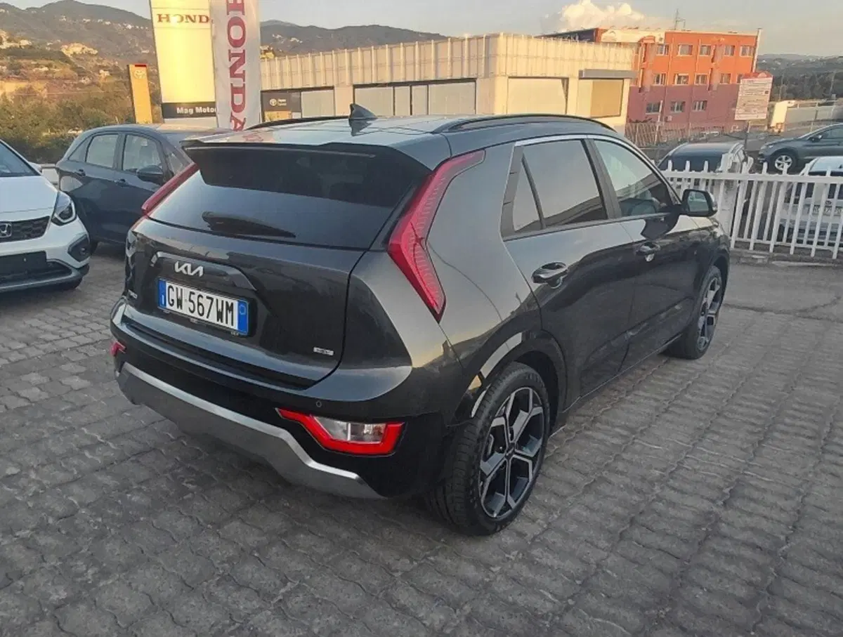 Kia Niro usata a Cosenza (5)